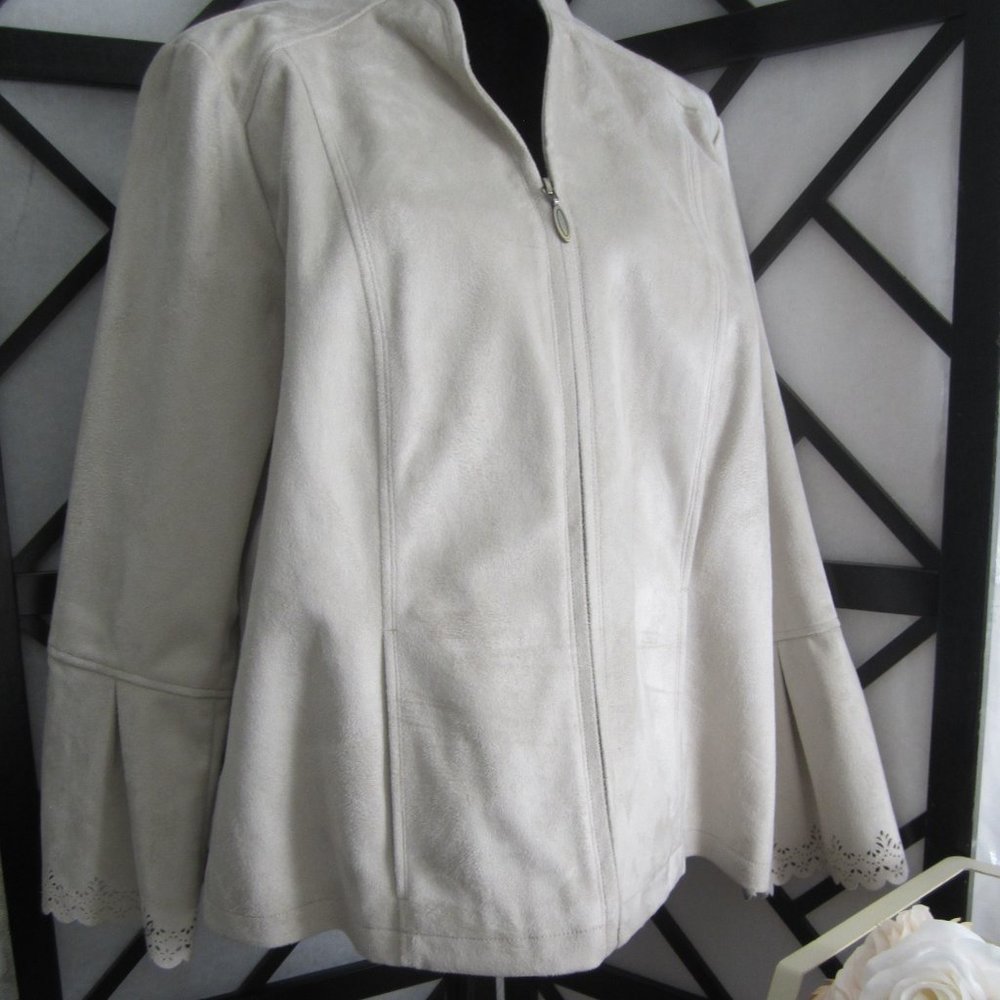 NEW WITH TAGS - COLDWATER CREEK - SzL - Faux Suede Zip Front Ladies Jacket